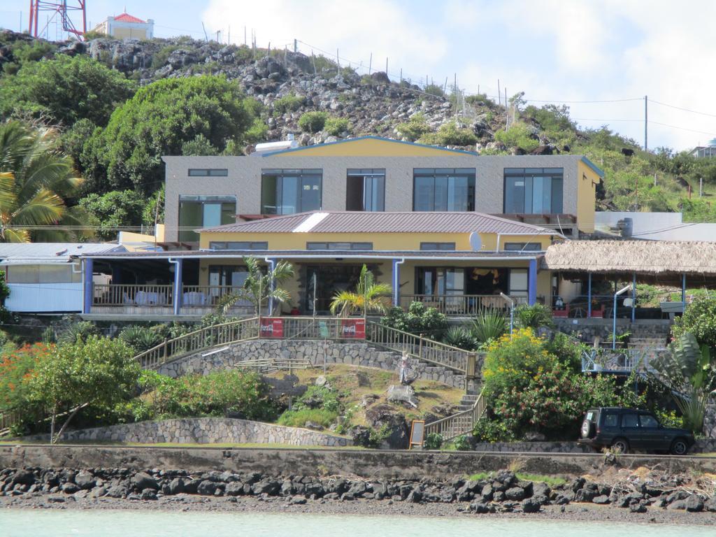 ホテル Le Pandanus Quatre Vents エクステリア 写真